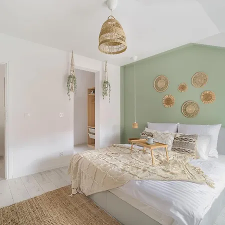 Zeylanda Rest Point Lägenhet *