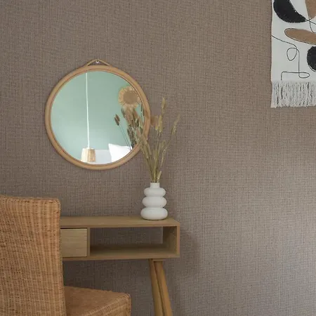 Zeylanda Rest Point *