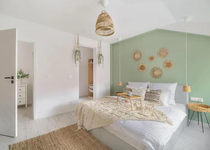 Zeylanda Rest Point Apartmán *